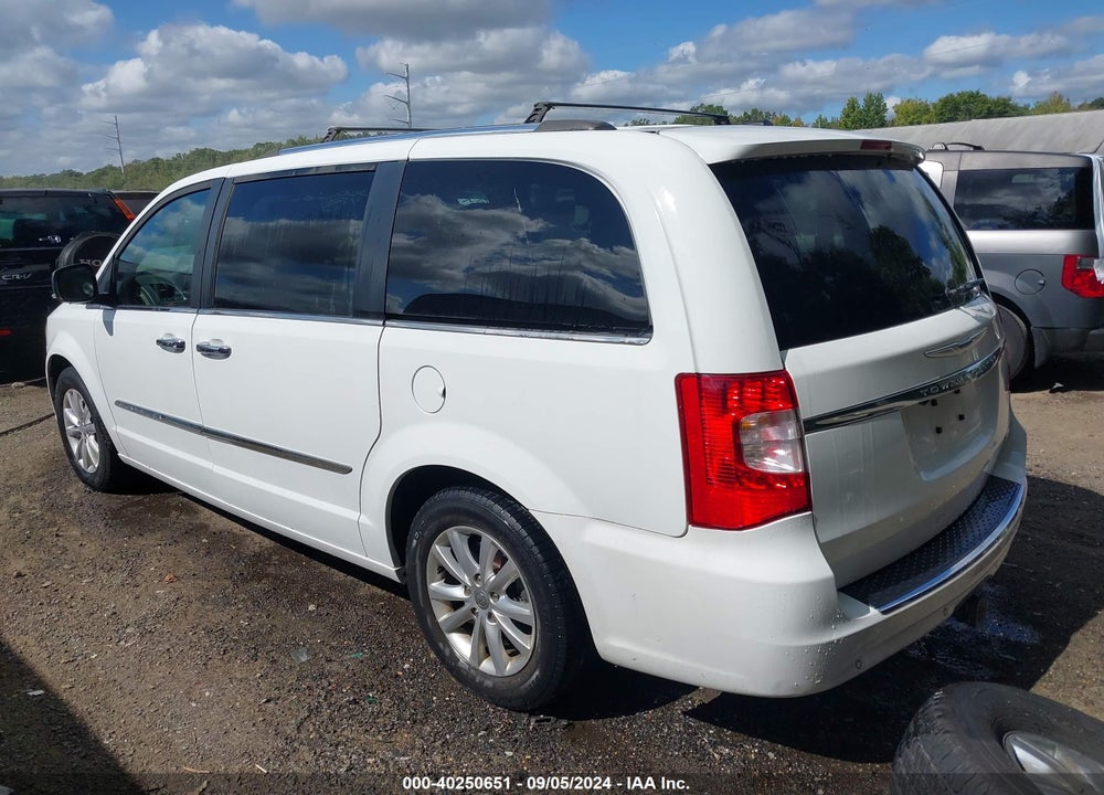 2016 CHRYSLER TOWN & COUNTRY LIMITED PLATINUM VIN: 2C4RC1GG5GR306490