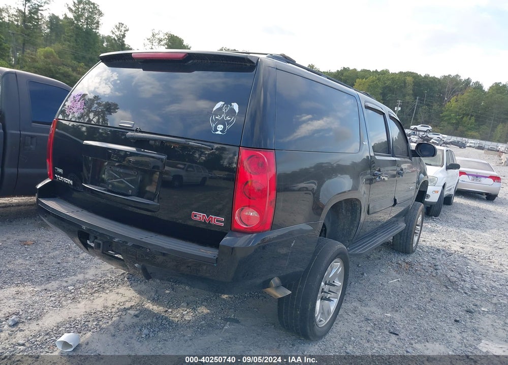 2007 GMC YUKON XL 1500 SLT VIN: 1GKFC16087R401370