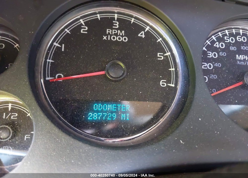 2007 GMC YUKON XL 1500 SLT VIN: 1GKFC16087R401370