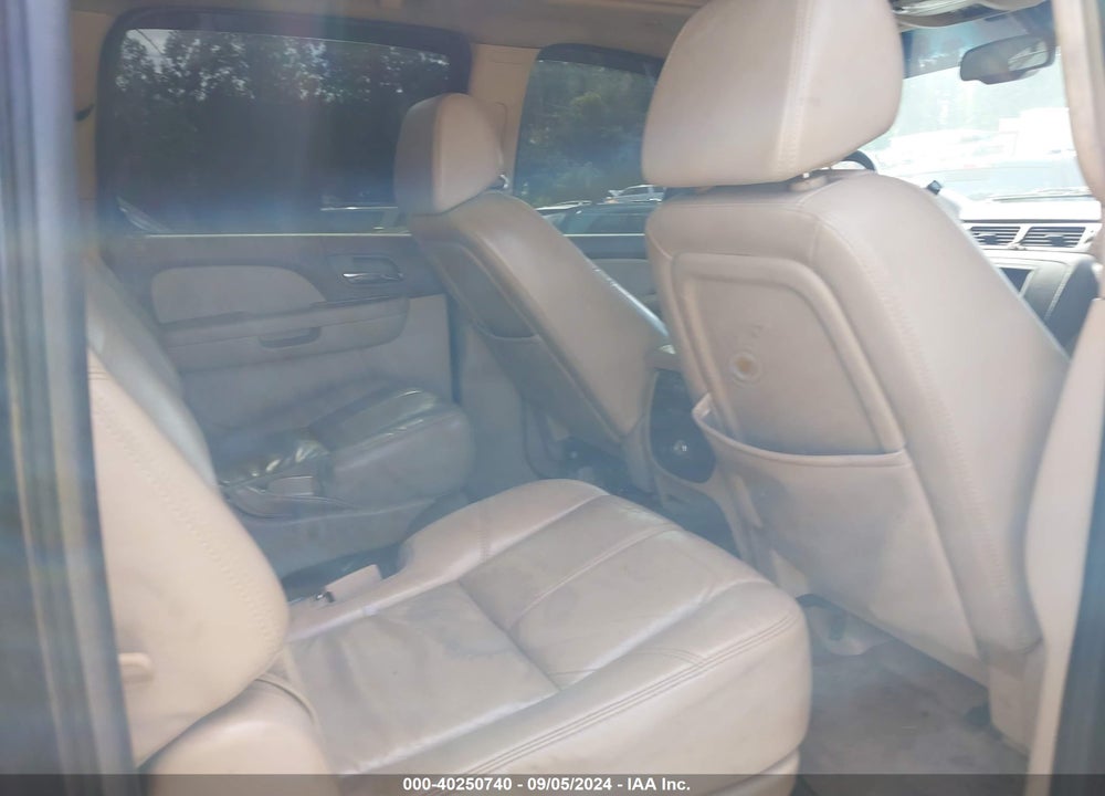 2007 GMC YUKON XL 1500 SLT VIN: 1GKFC16087R401370