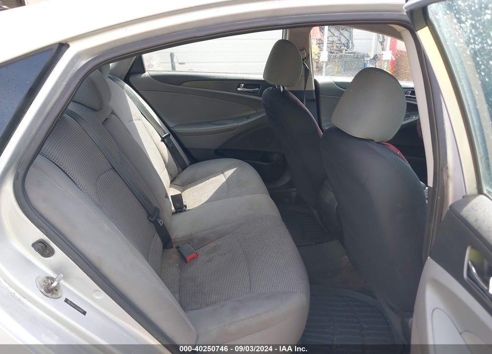 2012 HYUNDAI SONATA GLS VIN: 5NPEB4AC2CH448957