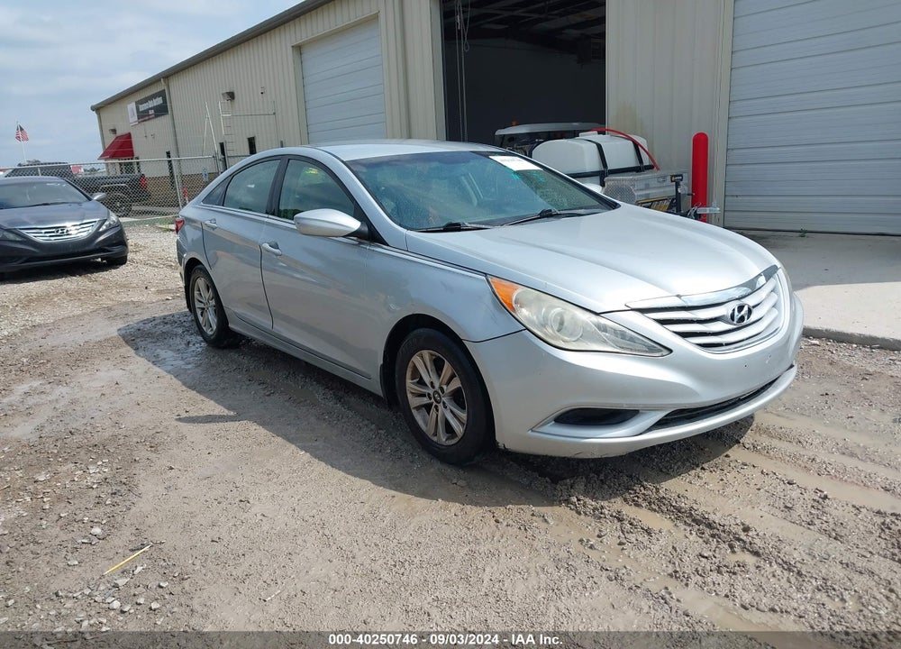 2012 HYUNDAI SONATA GLS VIN: 5NPEB4AC2CH448957