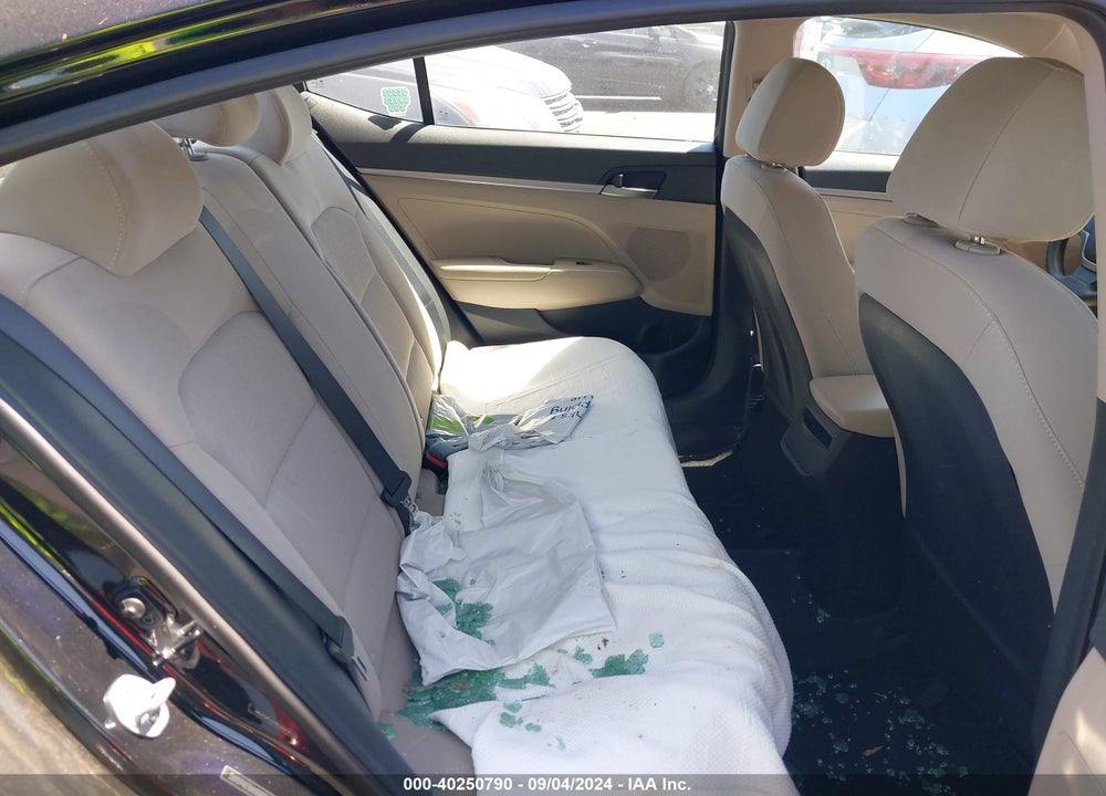2017 HYUNDAI ELANTRA SE VIN: 5NPD74LF5HH050959