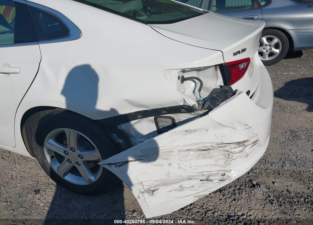 2020 CHEVROLET MALIBU FWD LS VIN: 1G1ZB5ST8LF156979