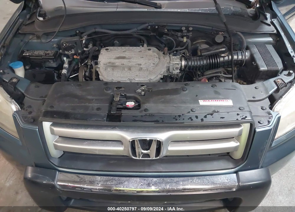 2007 HONDA PILOT VIN: 2HKYF18727H522702
