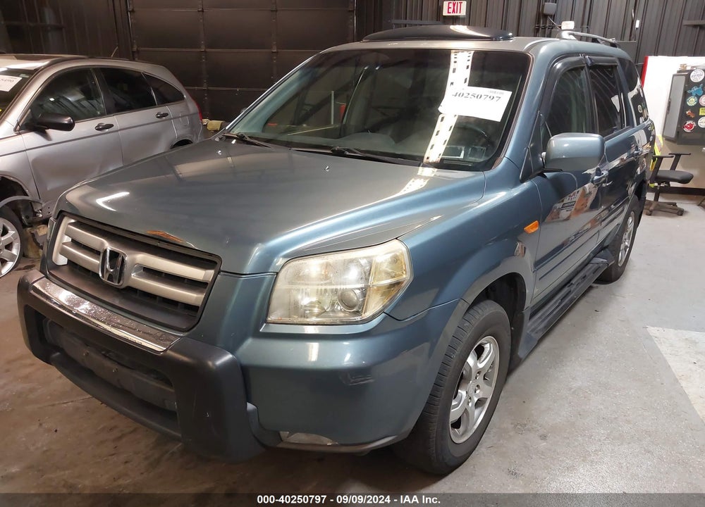 2007 HONDA PILOT VIN: 2HKYF18727H522702