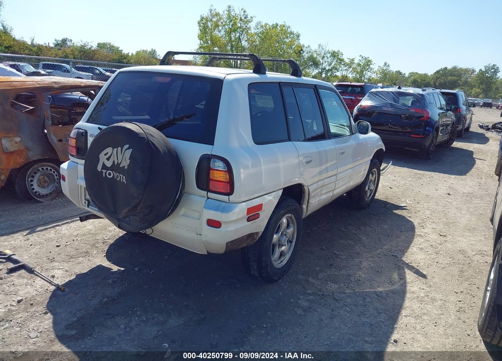 2000 TOYOTA RAV4 VIN: JT3HP10V5Y7161788