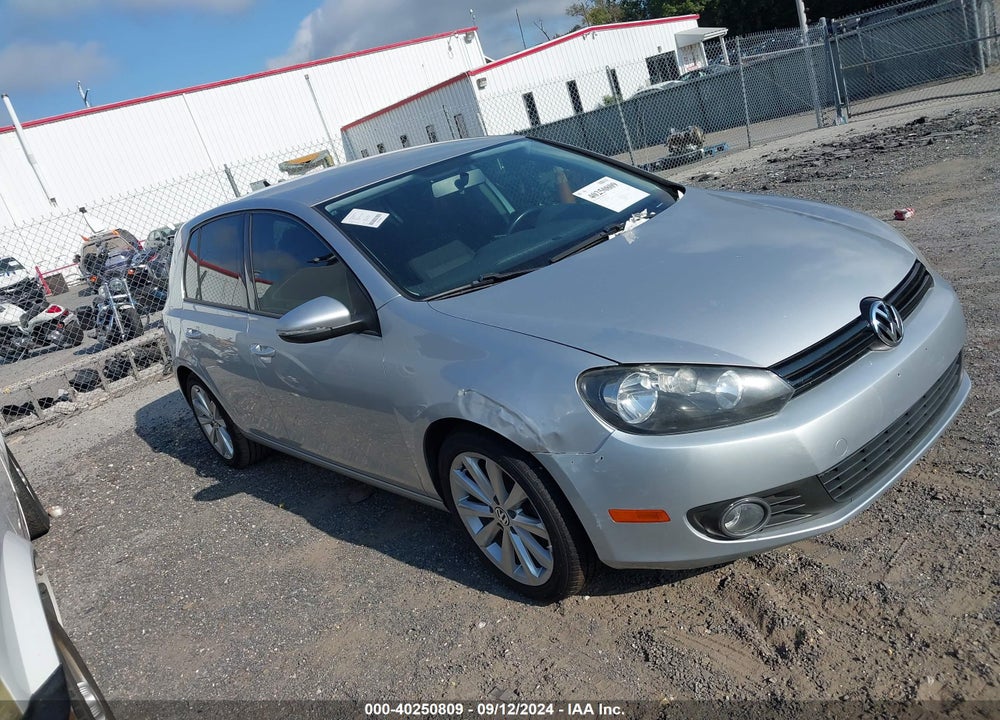 2014 VOLKSWAGEN GOLF 2.0L TDI VIN: WVWDM7AJ3EW003680