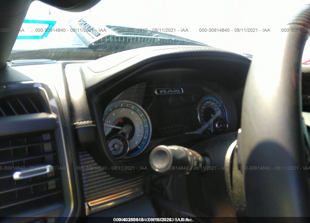 2020 RAM 1500 LIMITED VIN: 1C6SRFHTXLN330405
