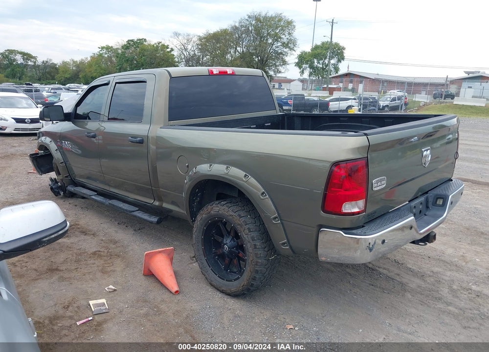 2013 RAM 2500 TRADESMAN VIN: 3C6UR5CL8DG561050