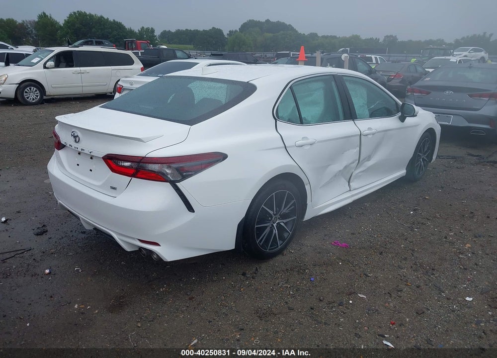 2021 TOYOTA CAMRY SE VIN: 4T1G11AK4MU485576