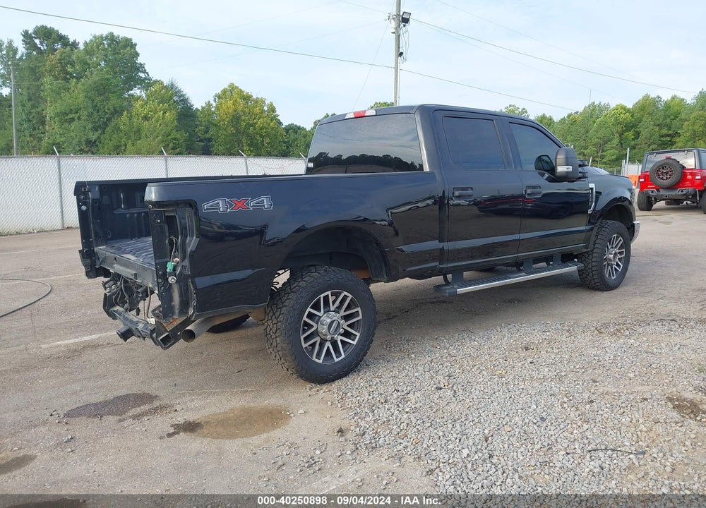 2019 FORD F-250 XLT VIN: 1FT7W2B67KEG83282