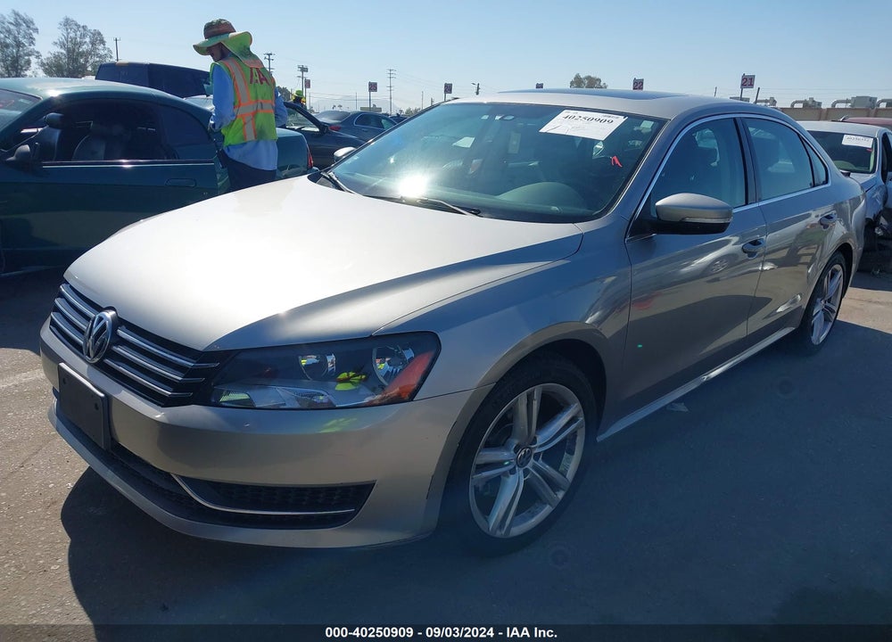 2014 VOLKSWAGEN PASSAT 1.8T SE VIN: 1VWBT7A32EC039533