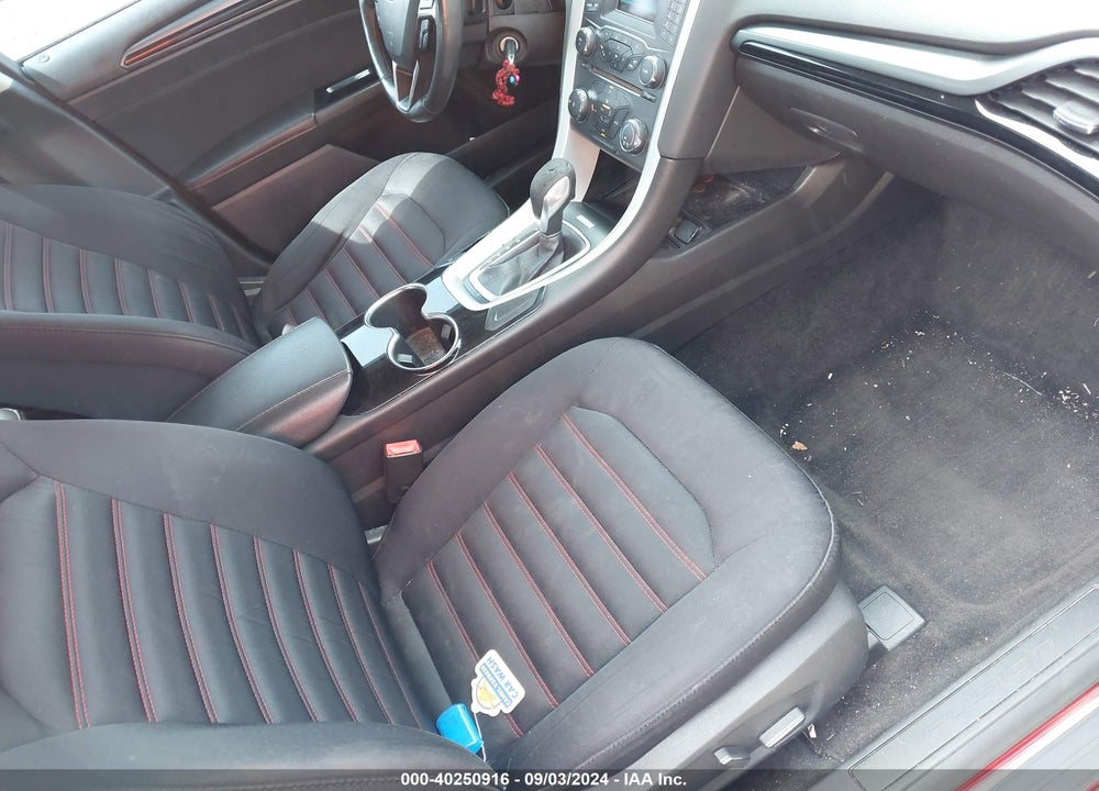 2015 FORD FUSION SE VIN: 3FA6P0H90FR186419