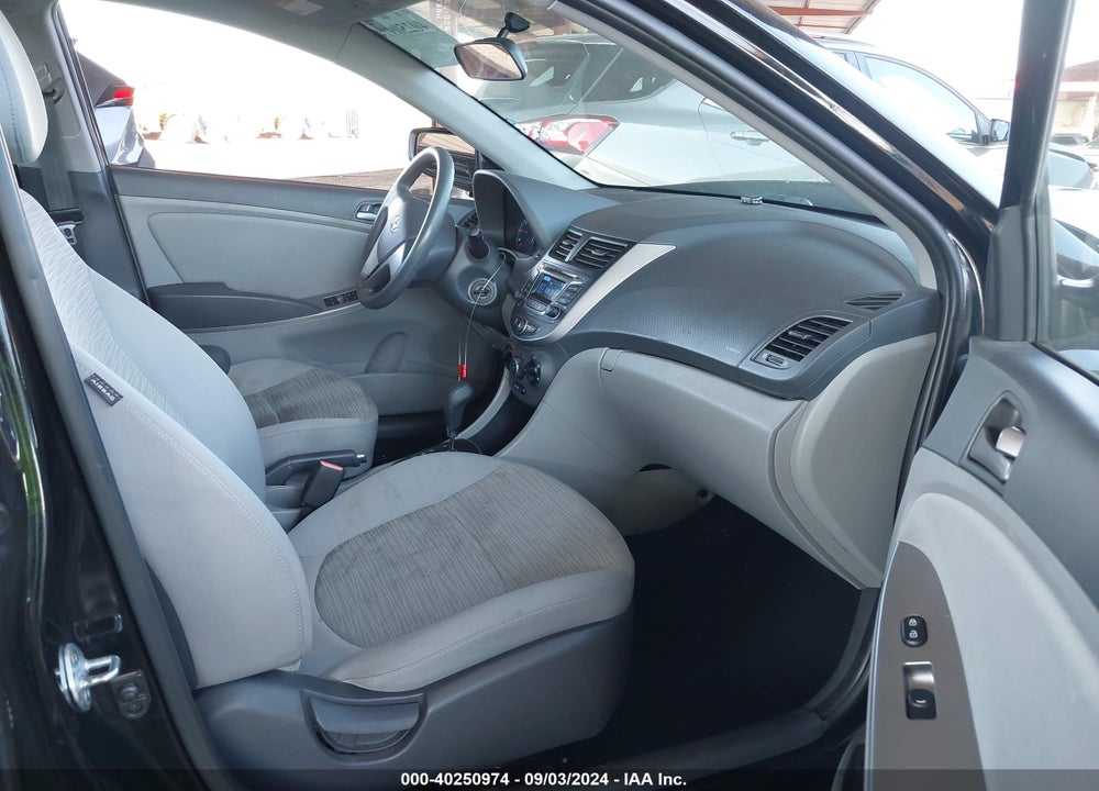 2016 HYUNDAI ACCENT SE VIN: KMHCT4AE9GU158406