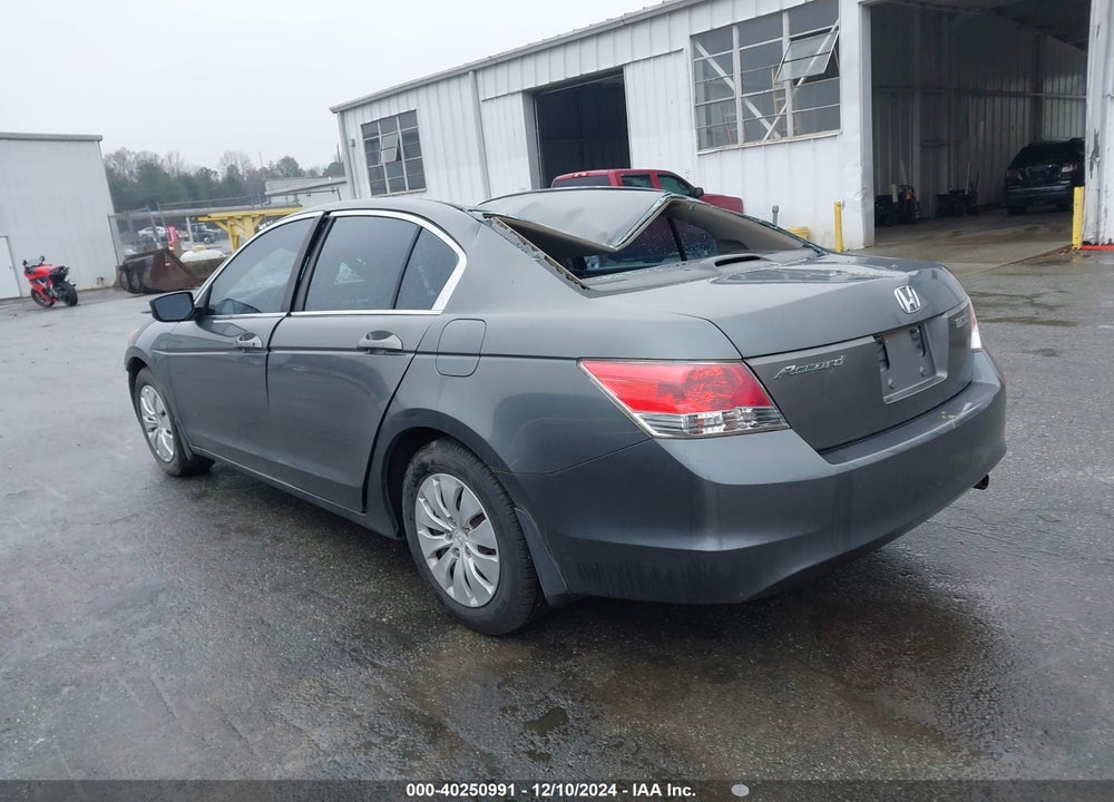 2009 HONDA ACCORD 2.4 LX VIN: 1HGCP26339A131017