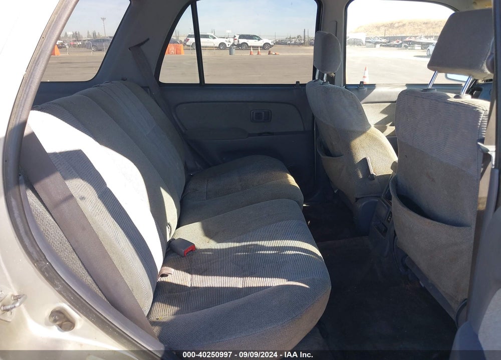 1999 TOYOTA 4RUNNER SR5 V6 VIN: JT3GN86R5X0132657