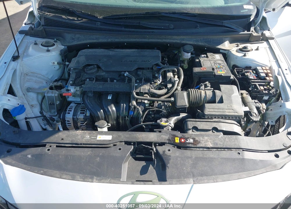 2024 HYUNDAI ELANTRA VIN: KMHLM4DG2RU776440