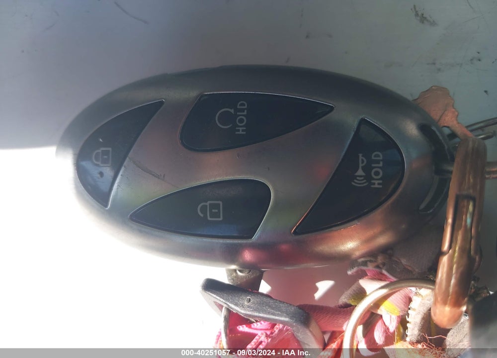2024 HYUNDAI ELANTRA VIN: KMHLM4DG2RU776440