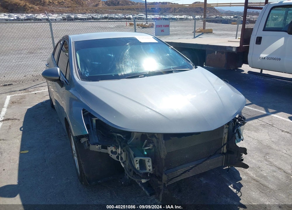 2018 CHEVROLET CRUZE LT AUTO VIN: 1G1BE5SM5J7125567