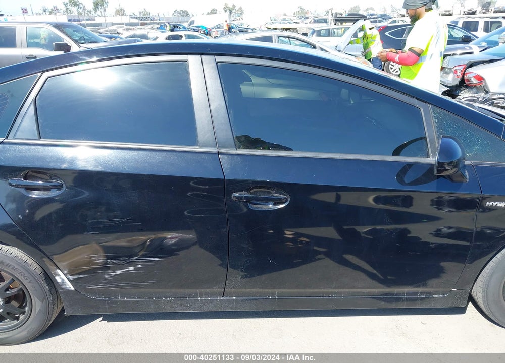 2015 TOYOTA PRIUS VIN: JTDKN3DUXF0471459