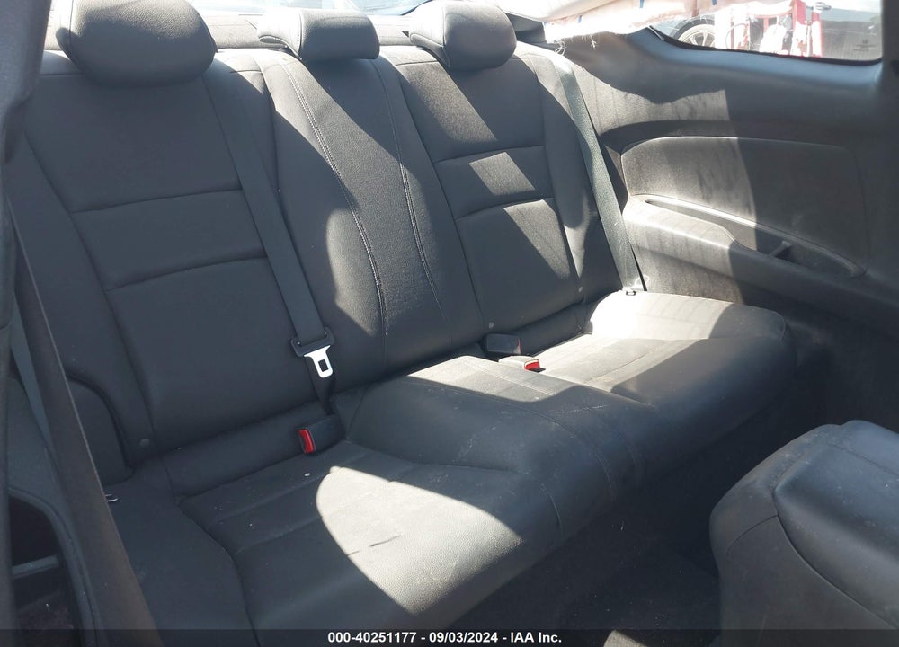 2013 HONDA ACCORD EX-L VIN: 1HGCT1B81DA019266
