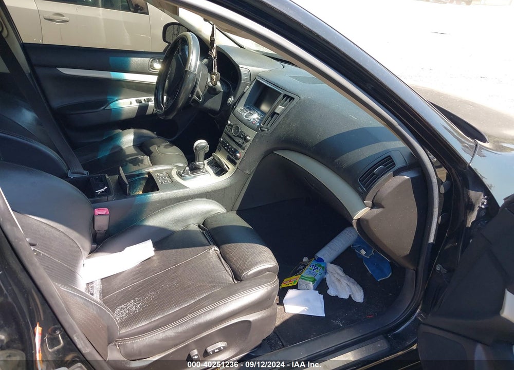 2008 INFINITI G35X VIN: JNKBV61F38M263117
