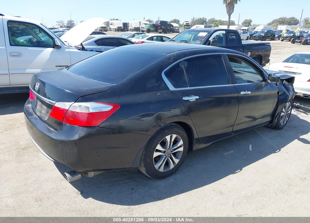 2015 HONDA ACCORD LX VIN: 1HGCR2F32FA256158