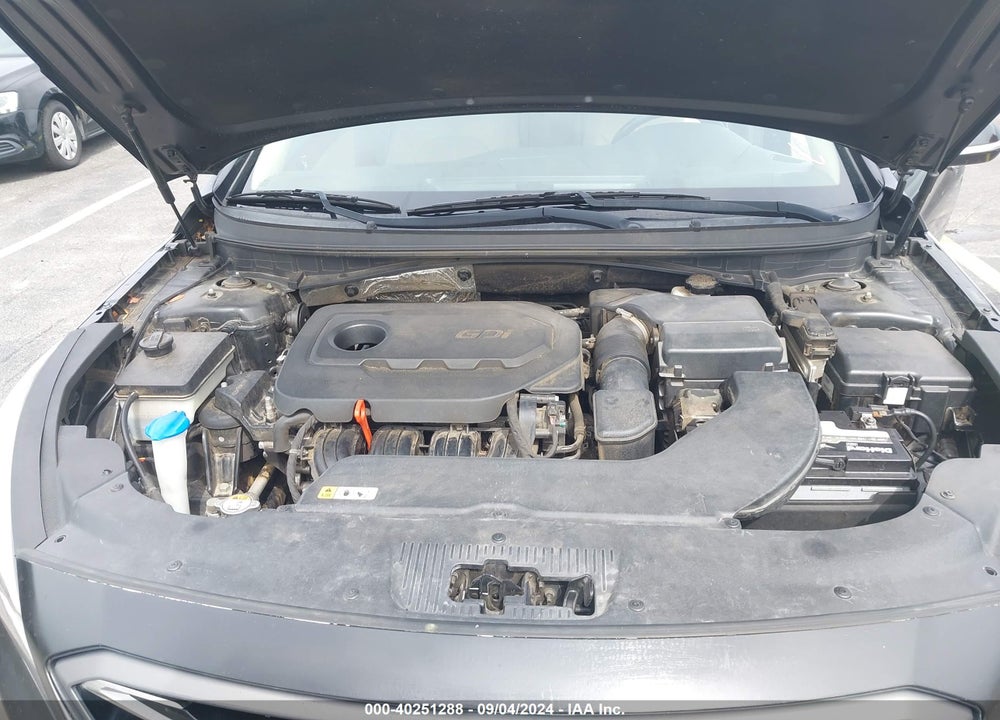 2015 HYUNDAI SONATA VIN: 5NPE34AF9FH020721