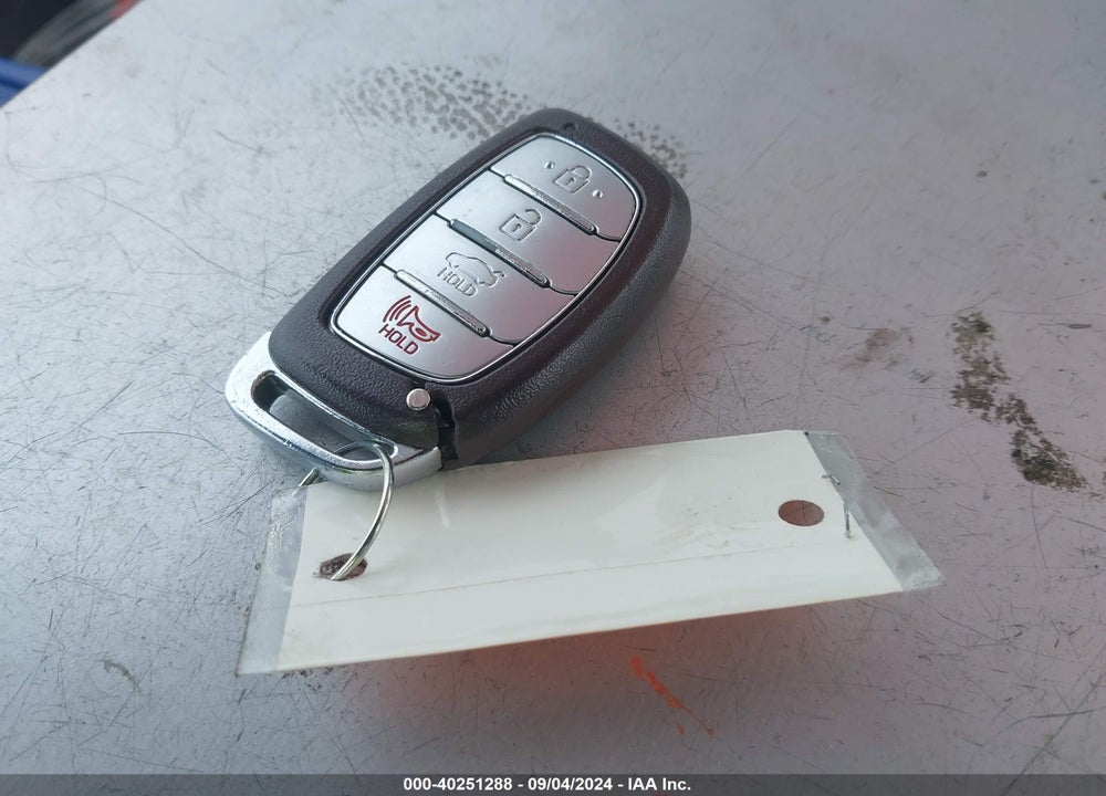 2015 HYUNDAI SONATA VIN: 5NPE34AF9FH020721