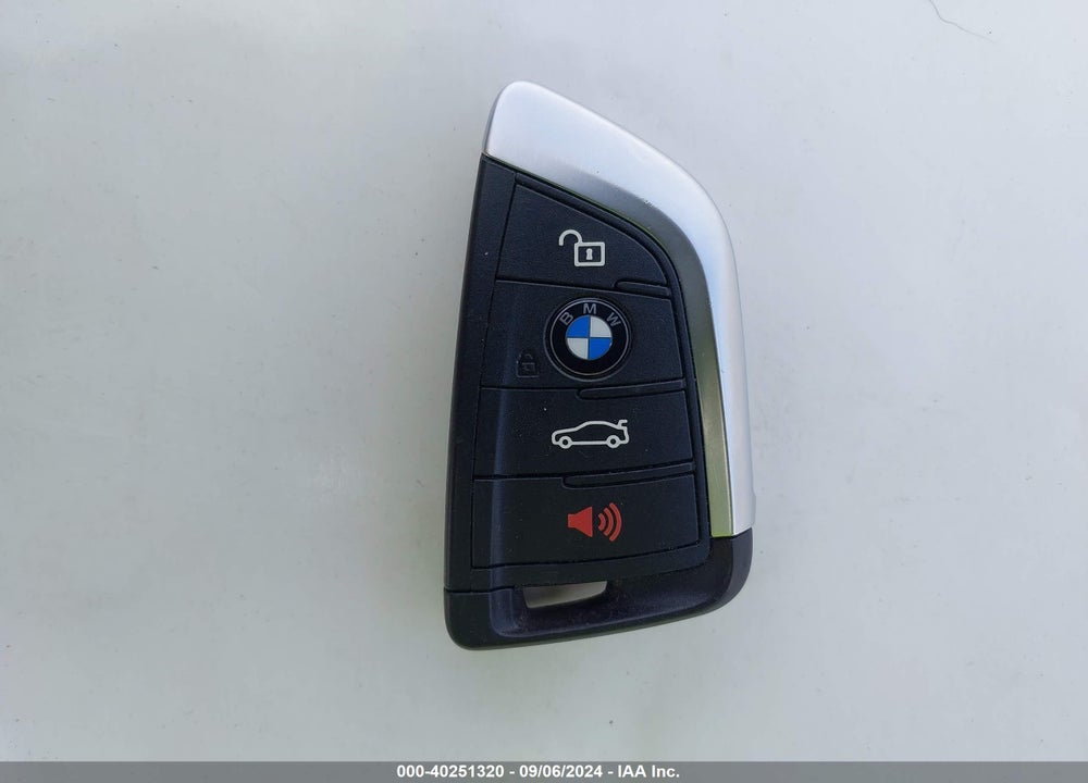 2020 BMW X1 XDRIVE28I VIN: WBXJG9C08L5R62167
