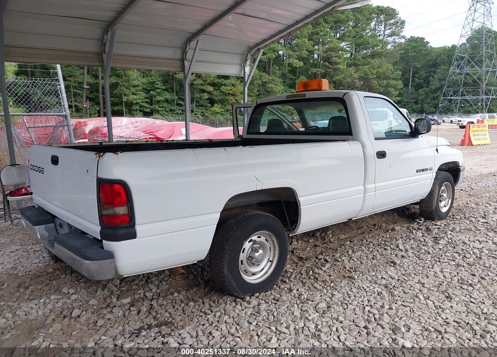 2000 DODGE RAM 1500 ST VIN: 1B7HC16Y1YS574491
