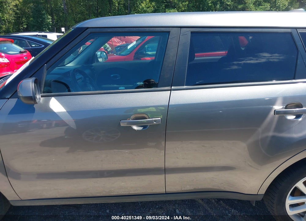 2018 KIA SOUL VIN: KNDJP3A57J7596907