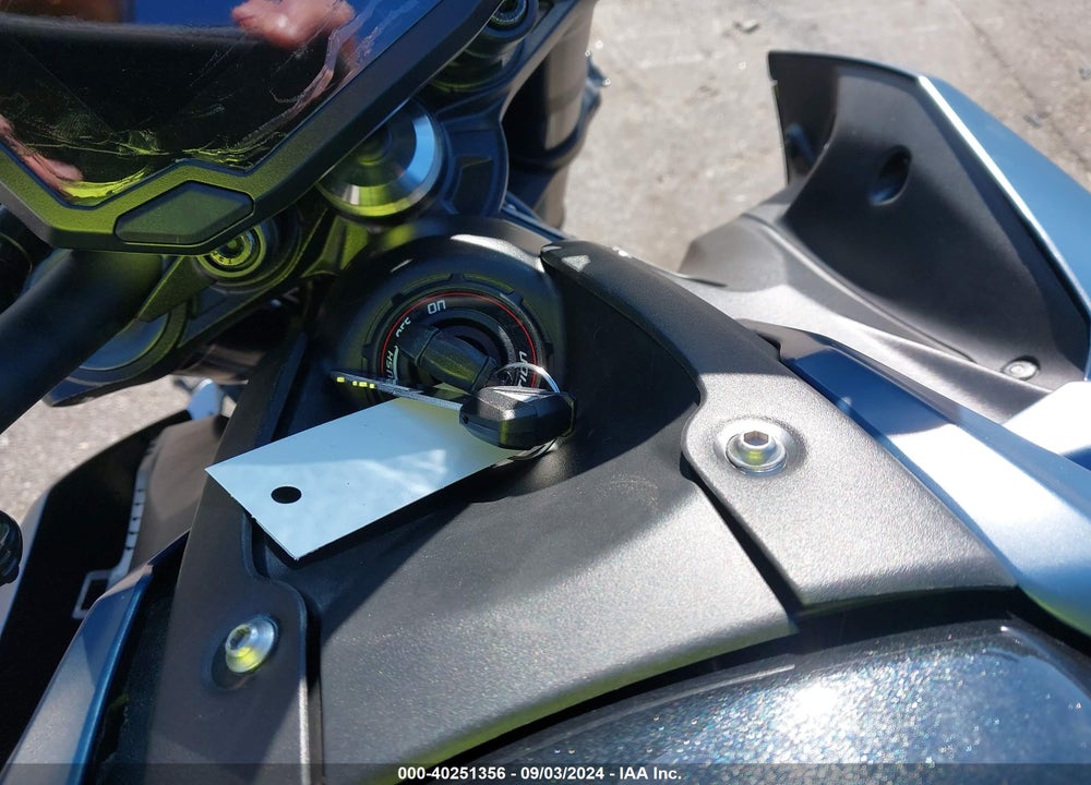2022 KAWASAKI ZR900 VIN: JKAZR2F18NA037169