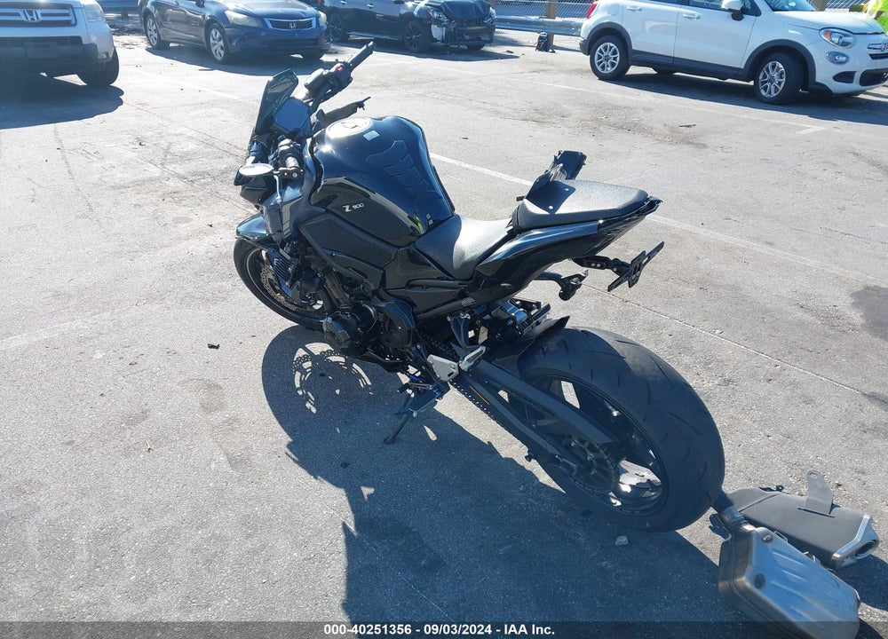 2022 KAWASAKI ZR900 VIN: JKAZR2F18NA037169