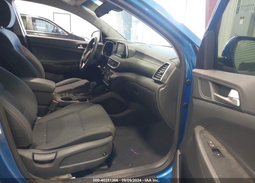 2019 HYUNDAI TUCSON SE VIN: KM8J2CA49KU997041