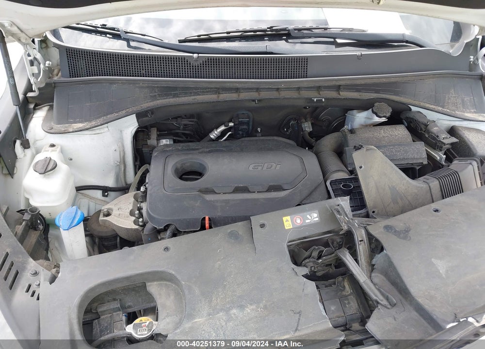 2019 KIA SORENTO 2.4L L VIN: 5XYPG4A32KG599281