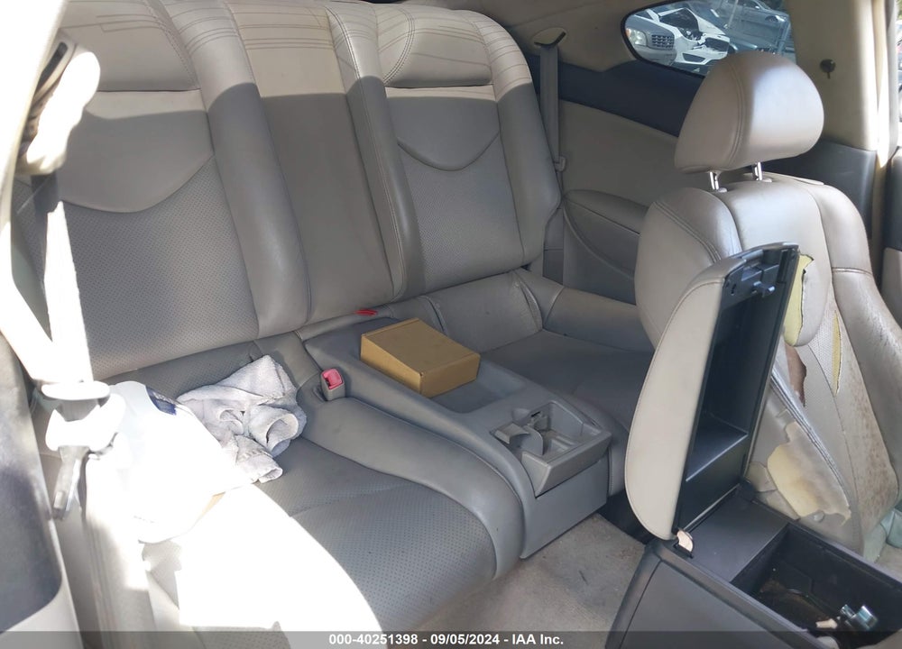 2009 INFINITI G37X VIN: JNKCV64FX9M332290