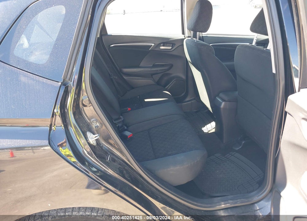 2015 HONDA FIT LX VIN: 3HGGK5H54FM733231