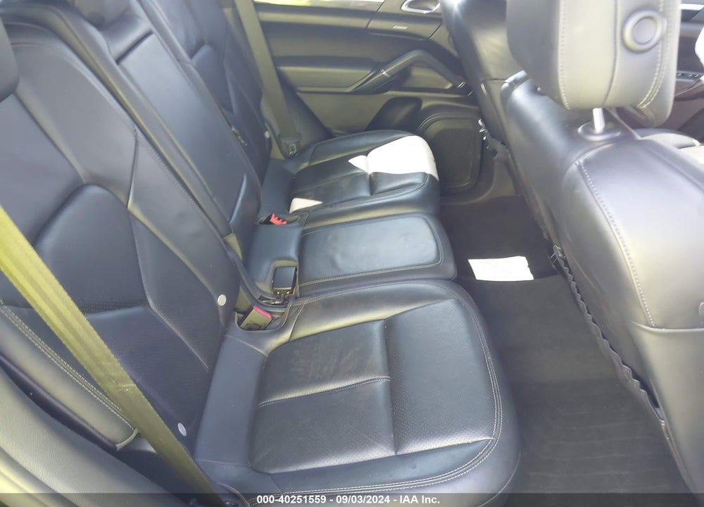 2014 PORSCHE CAYENNE VIN: WP1AA2A28ELA96977