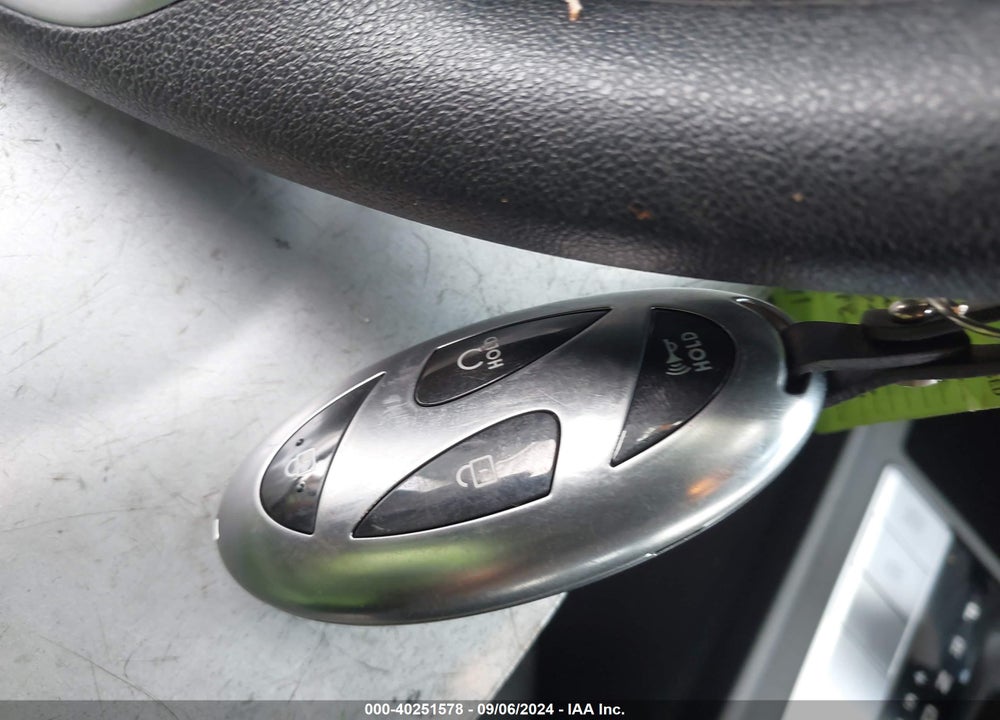 2024 HYUNDAI ELANTRA SEL VIN: KMHLM4DG6RU716953