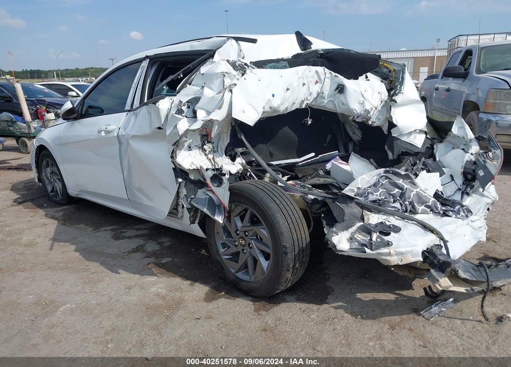 2024 HYUNDAI ELANTRA SEL VIN: KMHLM4DG6RU716953