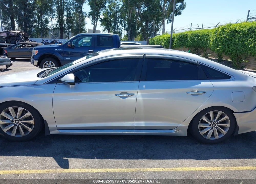 2017 HYUNDAI SONATA SPORT VIN: 5NPE34AF9HH446637