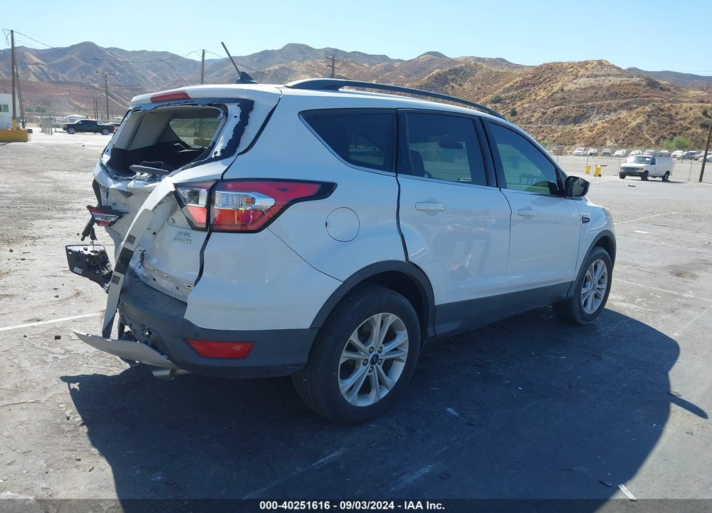 2018 FORD ESCAPE SEL VIN: 1FMCU0HD4JUB25808