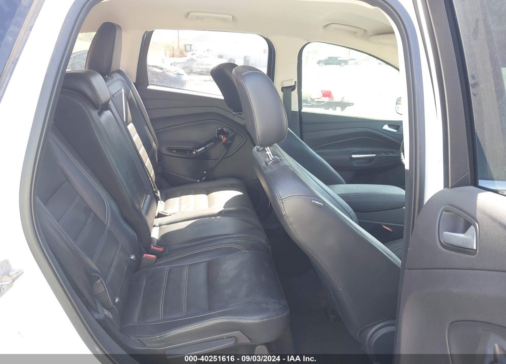 2018 FORD ESCAPE SEL VIN: 1FMCU0HD4JUB25808