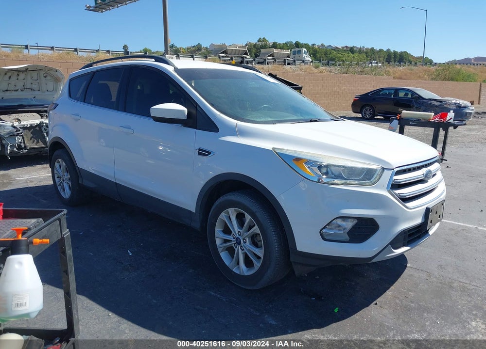 2018 FORD ESCAPE SEL VIN: 1FMCU0HD4JUB25808