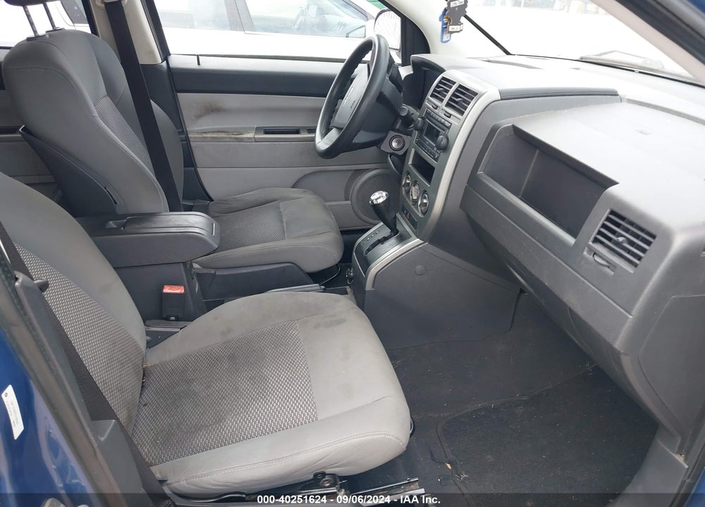 2007 JEEP COMPASS SPORT VIN: 1J8FT47W87D156320