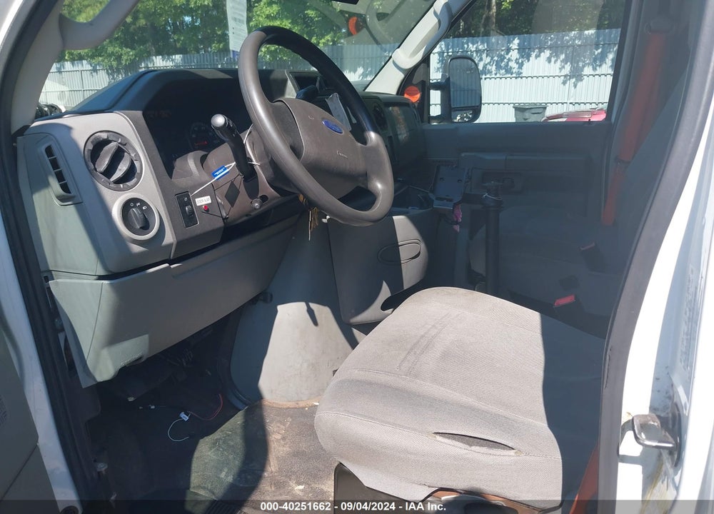 2010 FORD E-150 COMMERCIAL/RECREATIONAL VIN: 1FTNE1EW5ADA91786