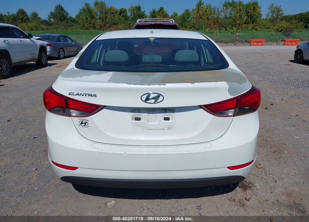 2015 HYUNDAI ELANTRA SE VIN: 5NPDH4AEXFH593728