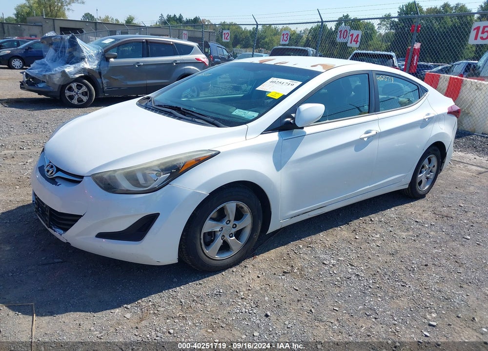 2015 HYUNDAI ELANTRA SE VIN: 5NPDH4AEXFH593728